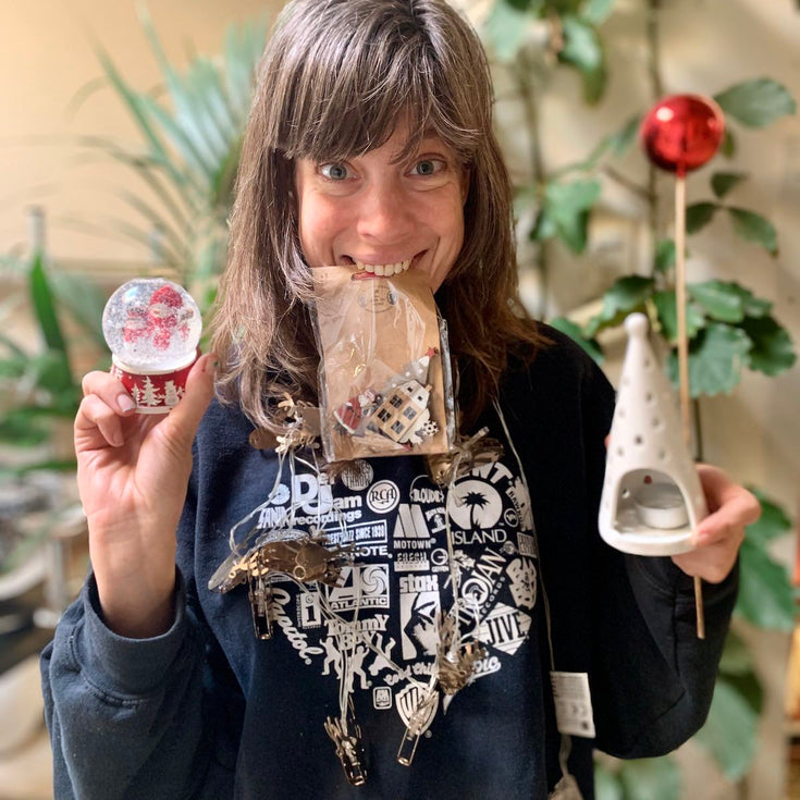 Zes tips om te voorkomen dat familie weer wegwerpzooi meeneemt