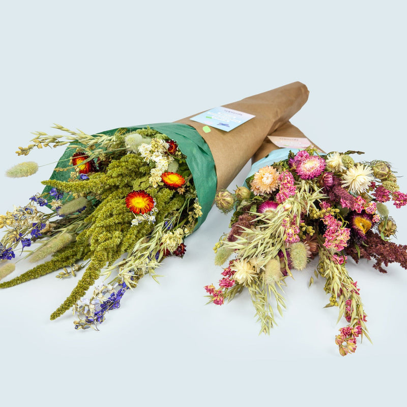 Twee verschillende soorten biologische droogbloemenboeketten van Sprinklr