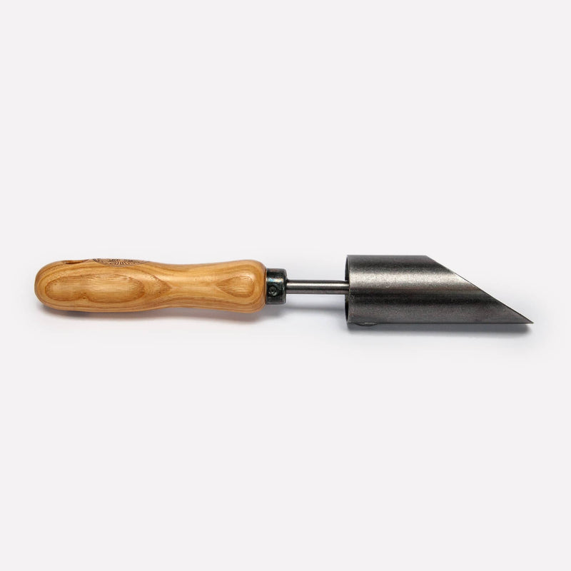 productfoto van kleine bollenpoter op witte achtergrond